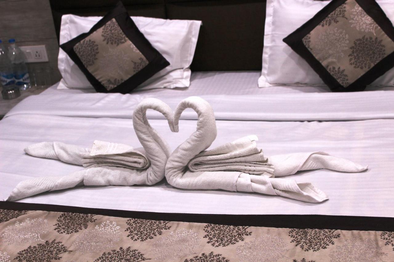 Shree Krishna Hotels Amritsar Esterno foto