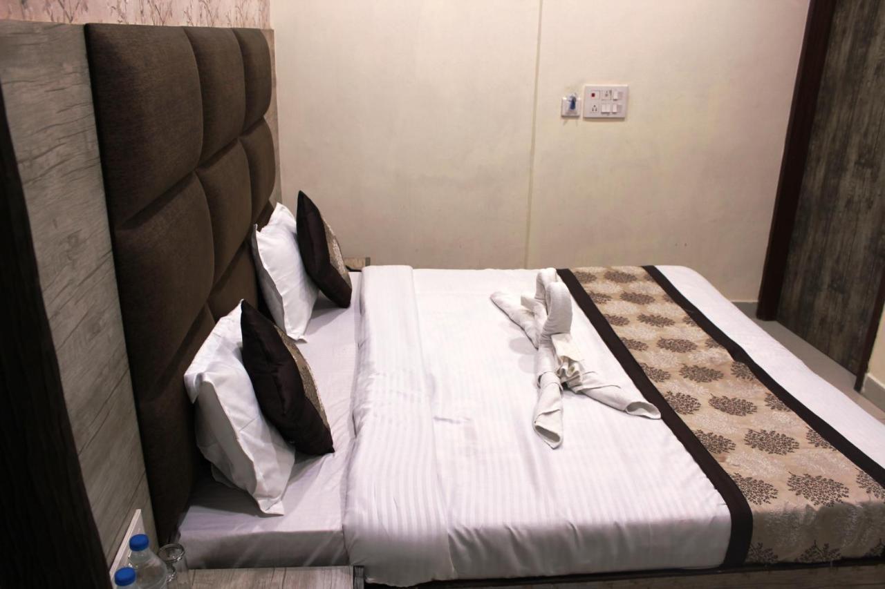 Shree Krishna Hotels Amritsar Esterno foto
