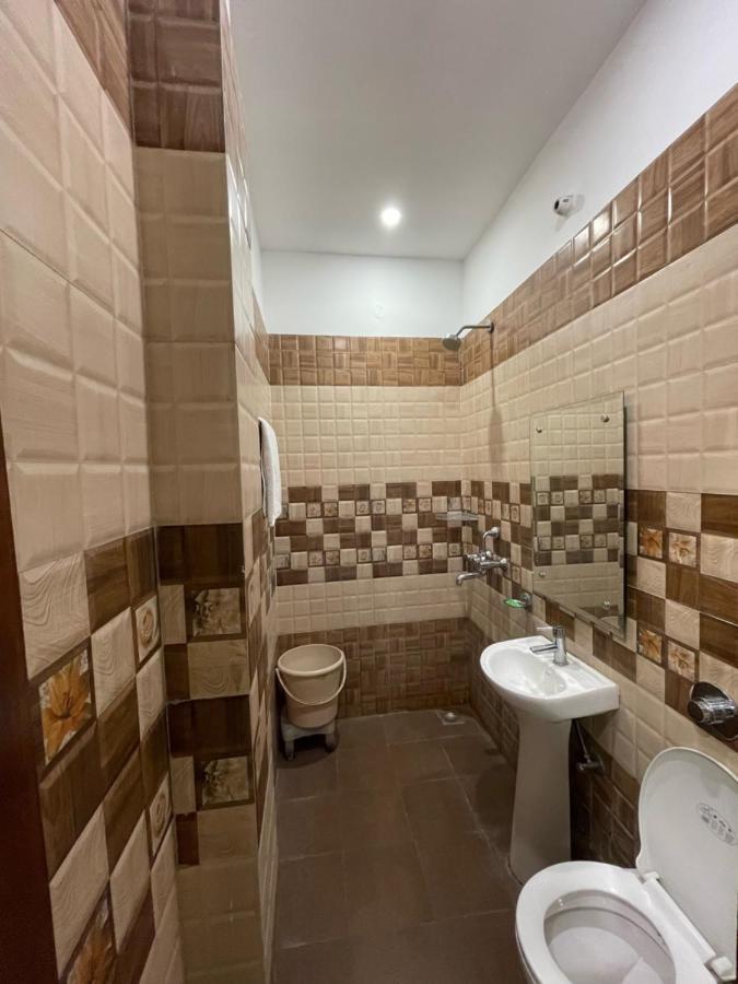 Shree Krishna Hotels Amritsar Esterno foto